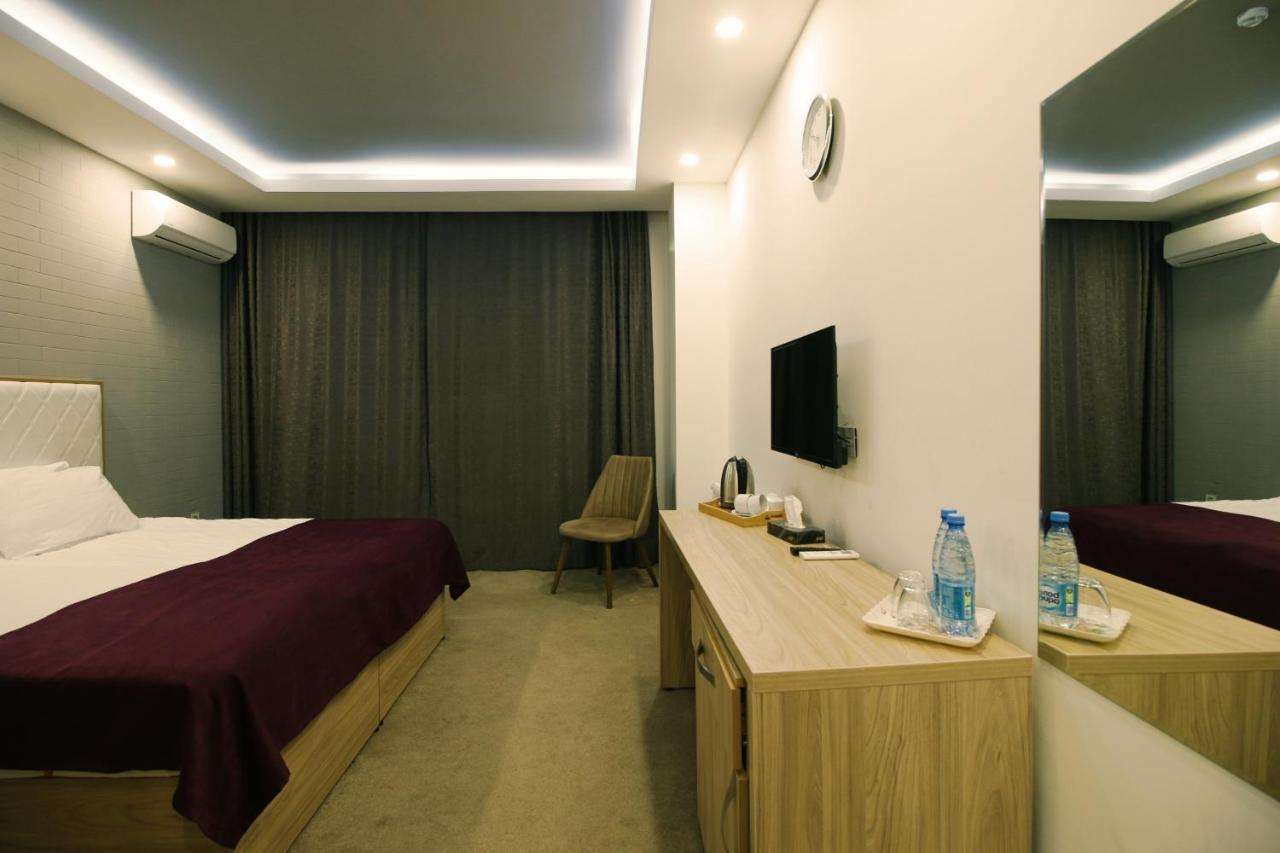 Baku Exotica Hotel Exterior photo